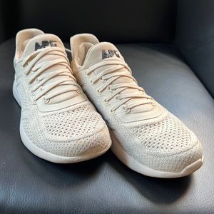 APL TechLoom Tracer Knit Training Shoe (Women)